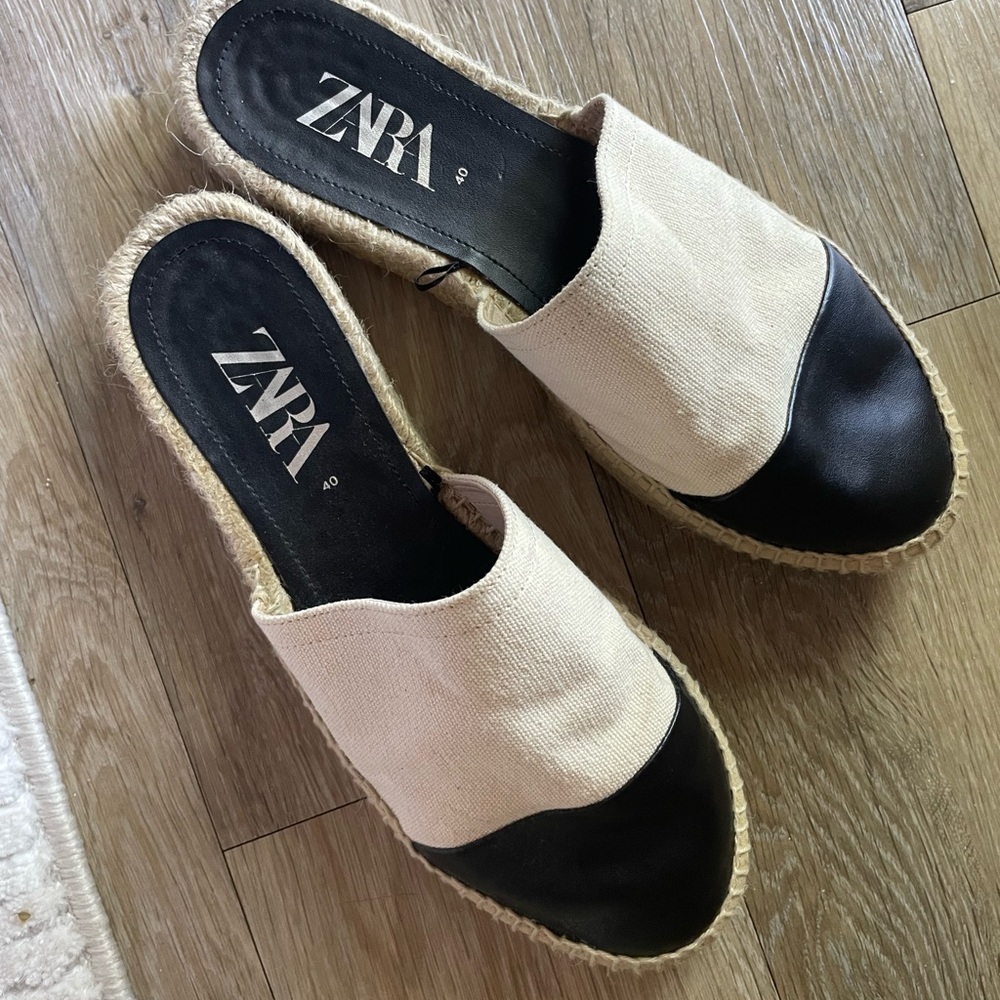 Zara Black and Cream Canvas Slip-On Espadrilles